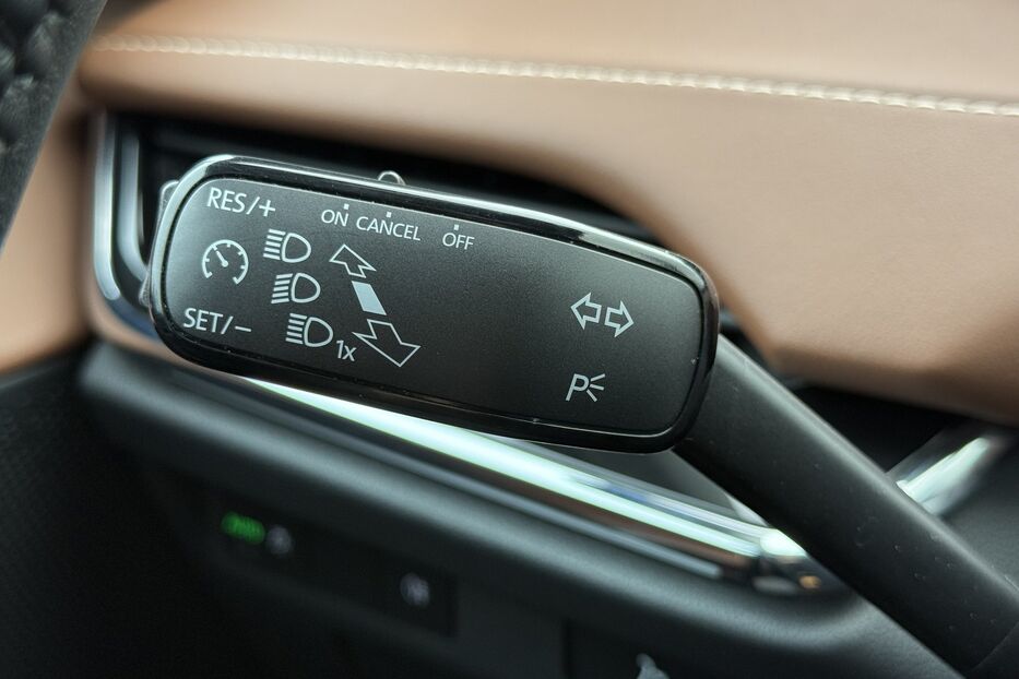 Продам Skoda 100  Enyaq iV 60 62kWh (180 к.с.) 2022 року у Львові