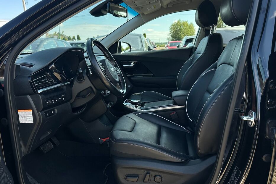 Продам Kia Niro 64кВт Макс.комплектація! 2020 року у Львові