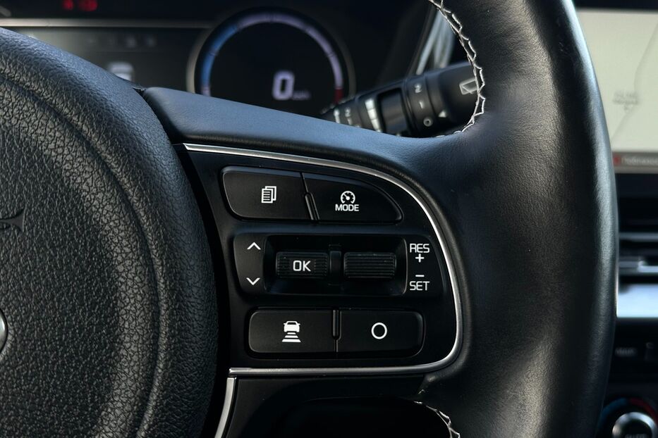 Продам Kia Niro 64кВт Макс.комплектація! 2020 року у Львові