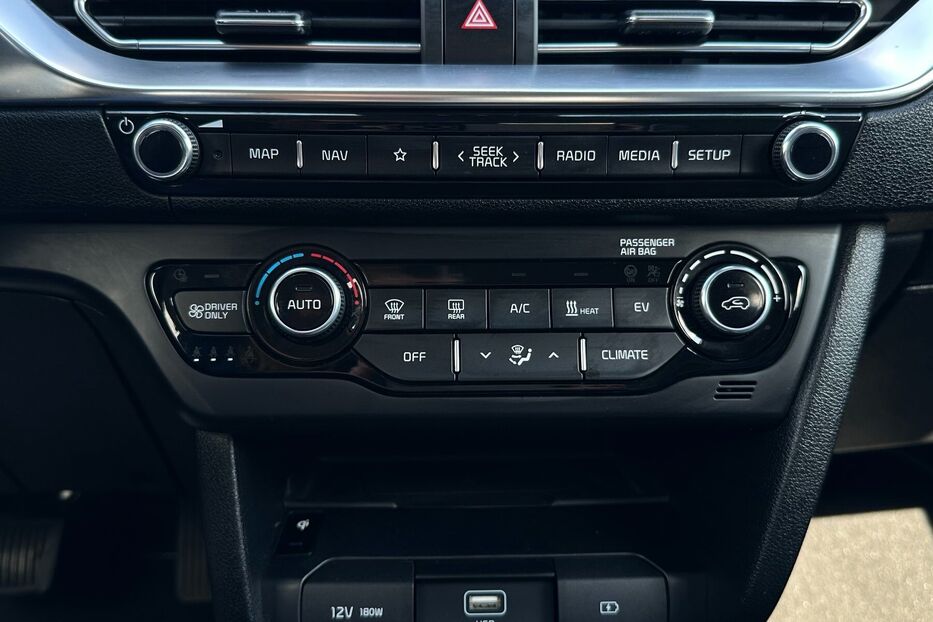 Продам Kia Niro 64кВт Макс.комплектація! 2020 року у Львові