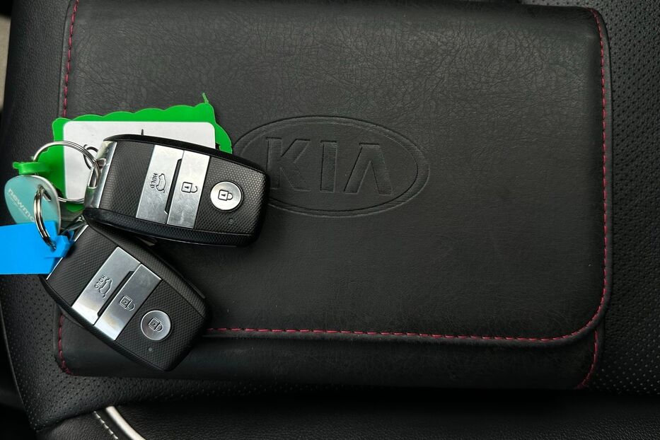 Продам Kia Niro 64кВт Макс.комплектація! 2020 року у Львові