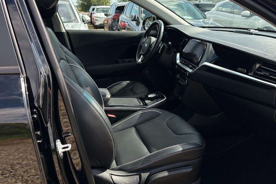 Продам Kia Niro 64кВт Макс.комплектація! 2020 року у Львові