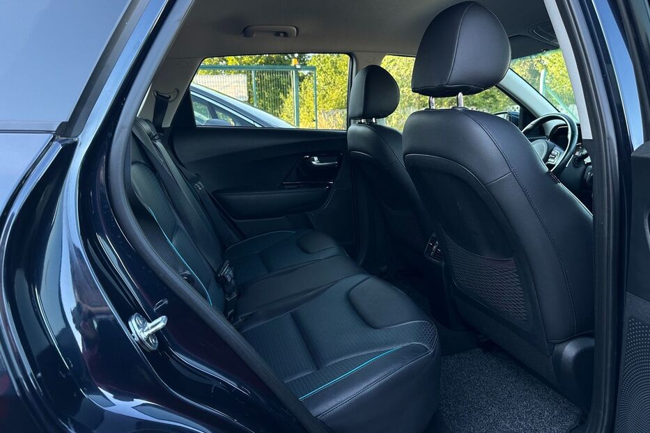 Продам Kia Niro 64 кВт Макс. комплектактація 2021 року у Львові