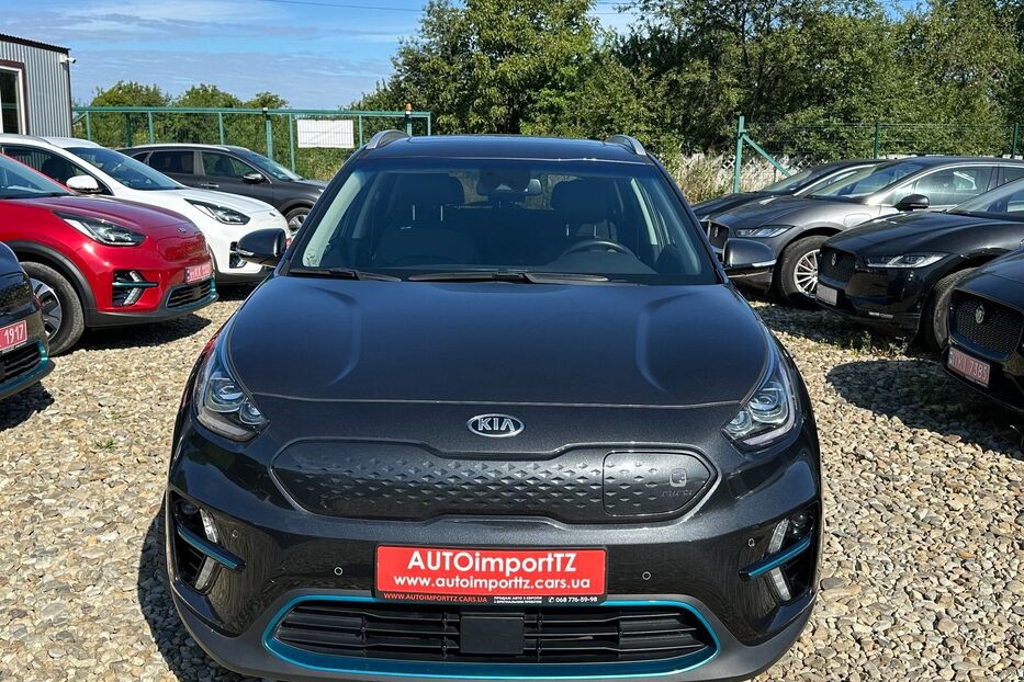 Продам Kia Niro 64 kWh Макс. комплектація Люк. 2021 року у Львові