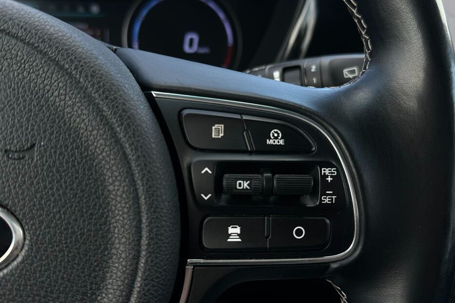 Продам Kia Niro  64 кВт Макс. комплектактація 2020 року у Львові