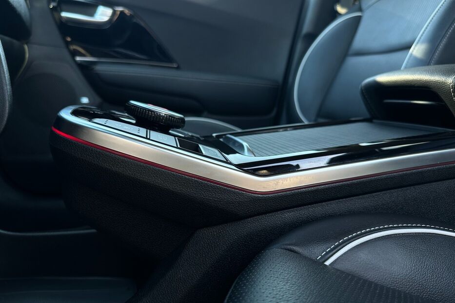 Продам Kia e-Niro  64 кВт Макс. комплектація 2020 року у Львові
