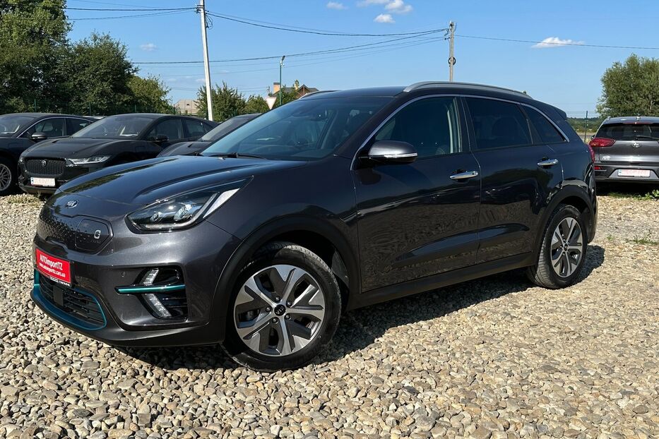 Продам Kia e-Niro  64 кВт Макс. комплектація 2020 року у Львові