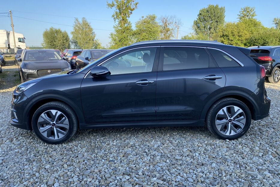 Продам Kia e-Niro 64 кВт Макс. комплектація 2020 року у Львові