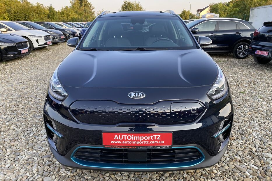Продам Kia e-Niro 64 kWh Макс. комплектація Люк. 2020 року у Львові