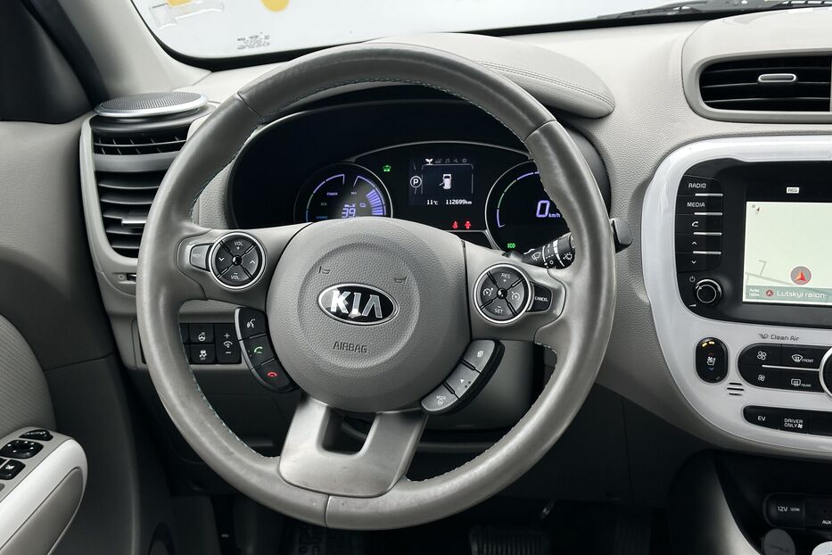 Продам Kia Soul 27 квт 2015 року у Луцьку
