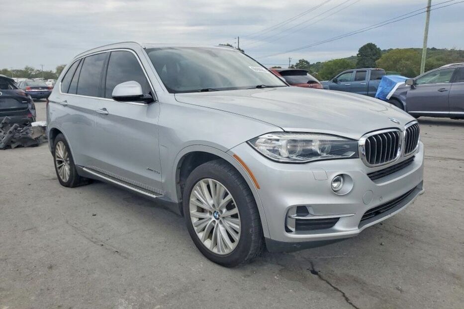 Продам BMW X5 XDR40E бензин+електро 2015 року у Житомирі