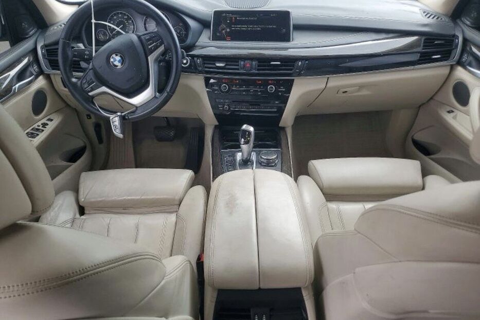 Продам BMW X5 XDR40E бензин+електро 2015 року у Житомирі