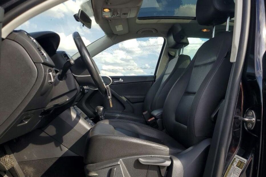 Продам Volkswagen Tiguan 2.0 TSI+ 4x4 2013 року у Житомирі