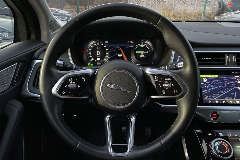 Продам Jaguar I-Pace 400к.с Підігрів керма сидінь 2020 року у Львові
