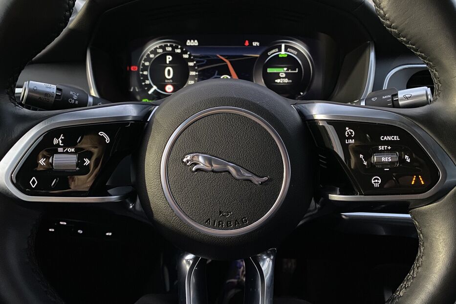 Продам Jaguar I-Pace 400к.с Підігрів керма сидінь 2020 року у Львові