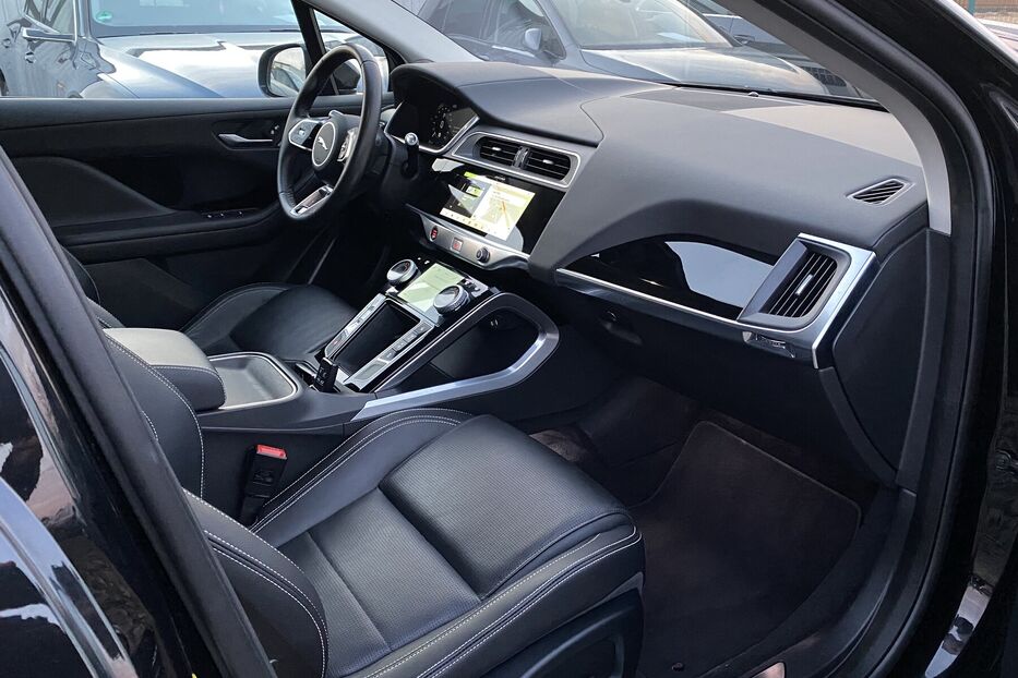 Продам Jaguar I-Pace 400к.с Підігрів керма сидінь 2020 року у Львові