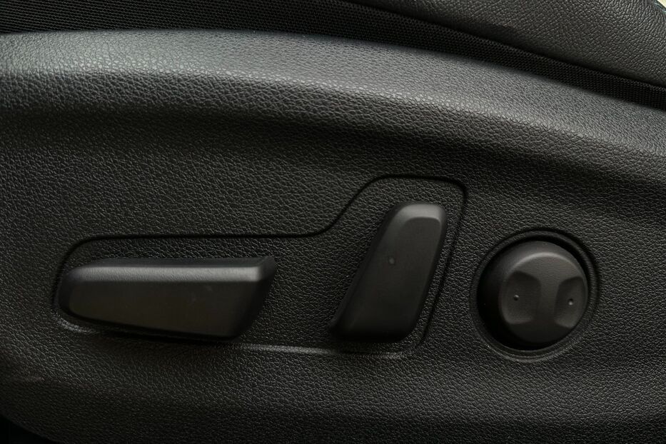 Продам Kia Niro 64 кВт Макс. комплектація  2022 року у Львові