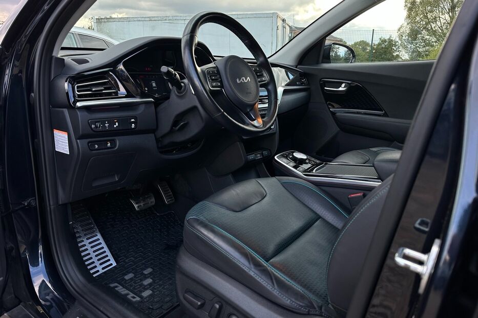 Продам Kia Niro 64 кВт Макс. комплектація  2022 року у Львові