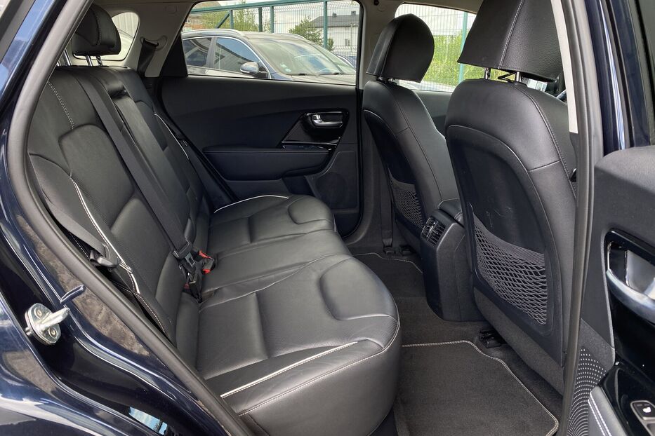 Продам Kia Niro 64 кВт Макс. комплектація 2020 року у Львові