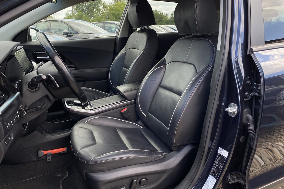Продам Kia Niro 64 кВт Макс. комплектація 2020 року у Львові