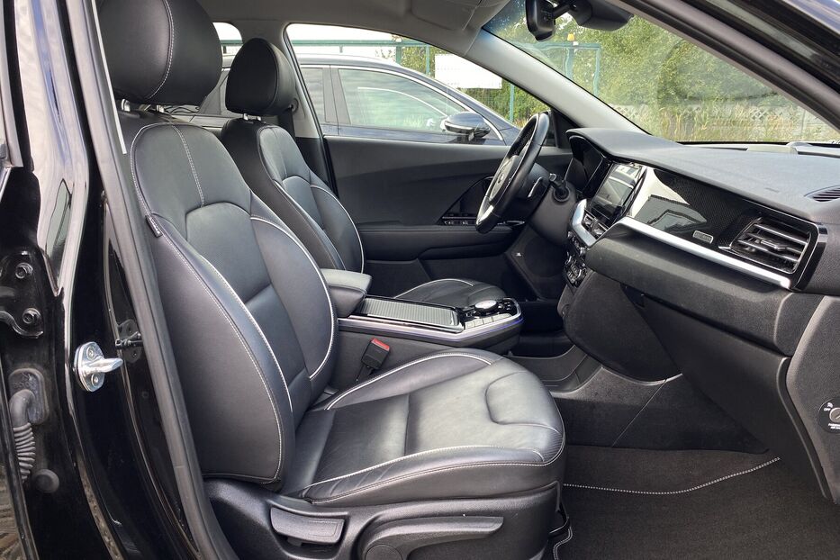 Продам Kia Niro 64 кВт. Макс. комплектація 2020 року у Львові
