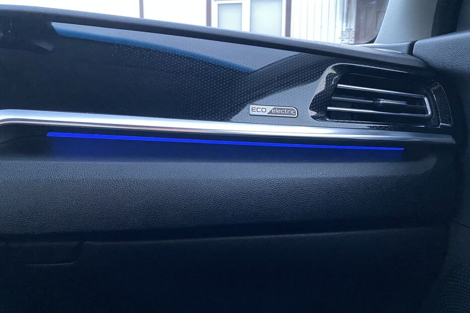 Продам Kia Niro 64 кВт. Макс. комплектація 2020 року у Львові