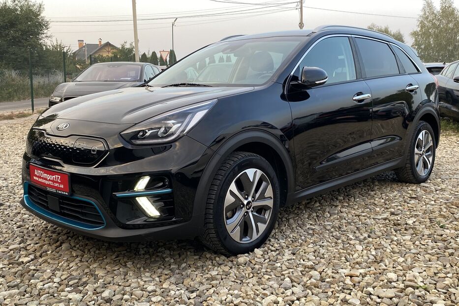 Продам Kia Niro 64 кВт. Макс. комплектація 2020 року у Львові