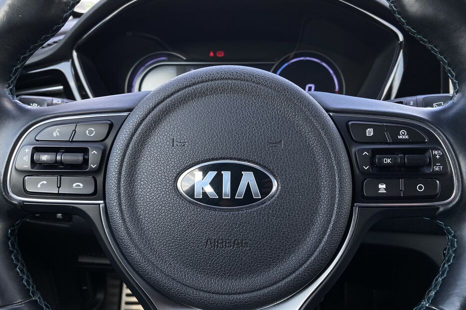 Продам Kia Niro ПідгрівсидінькермаСліпізониJBL 2020 року у Львові