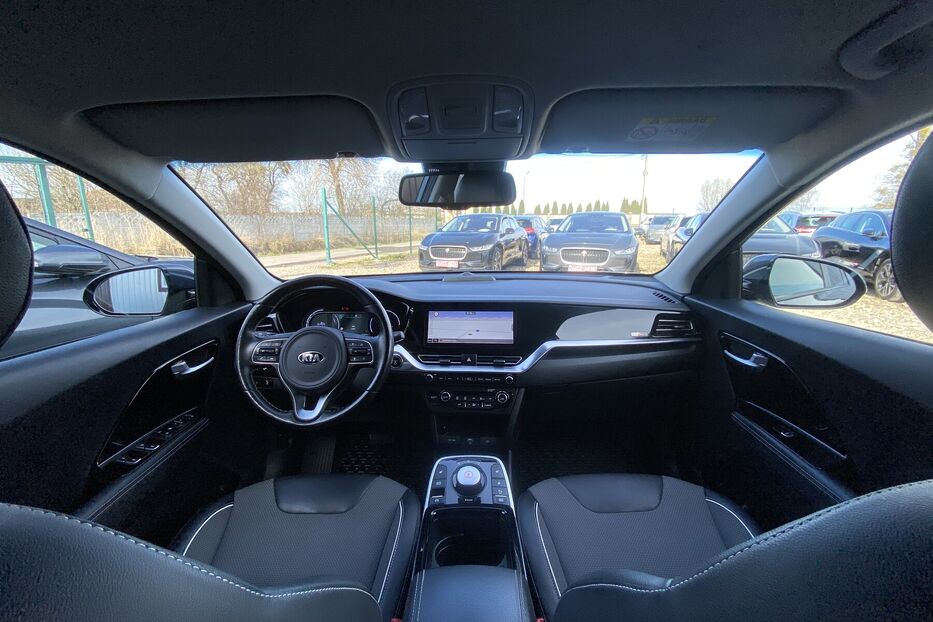 Продам Kia Niro 64кВтТепловийПідгрвсидінькерма 2021 року у Львові