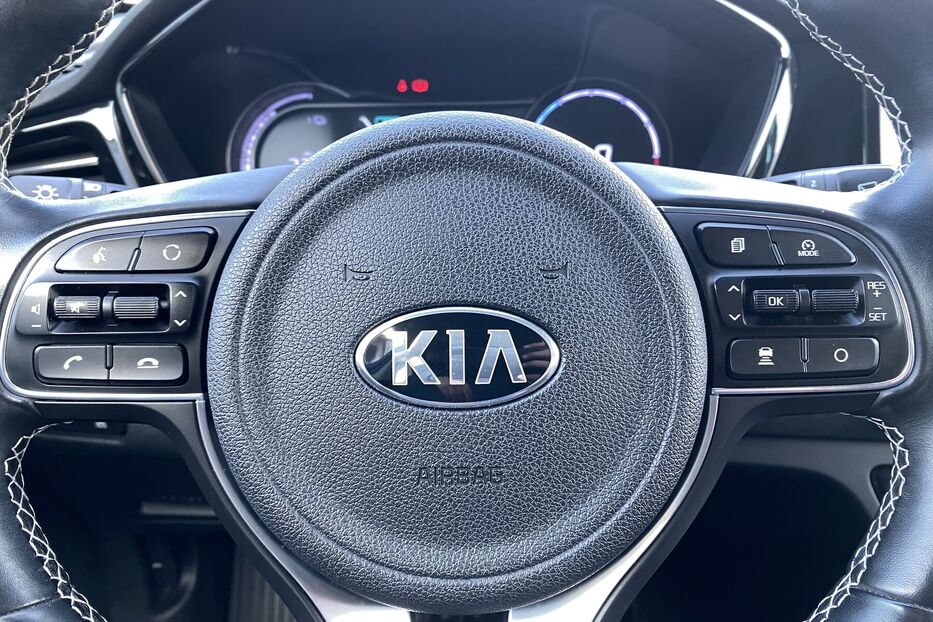 Продам Kia Niro 64кВтТепловийПідгрвсидінькерма 2021 року у Львові