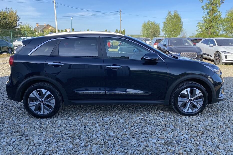 Продам Kia e-Niro ПідгрівсидінькермаСліпізониJBL 2021 року у Львові