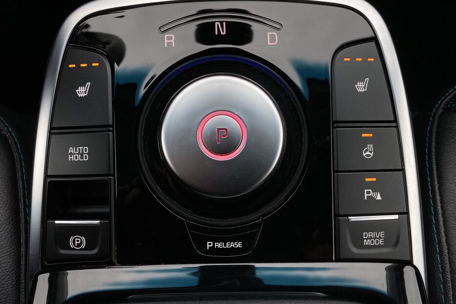Продам Kia e-Niro ПідгрівсидінькермаСліпізониJBL 2021 року у Львові