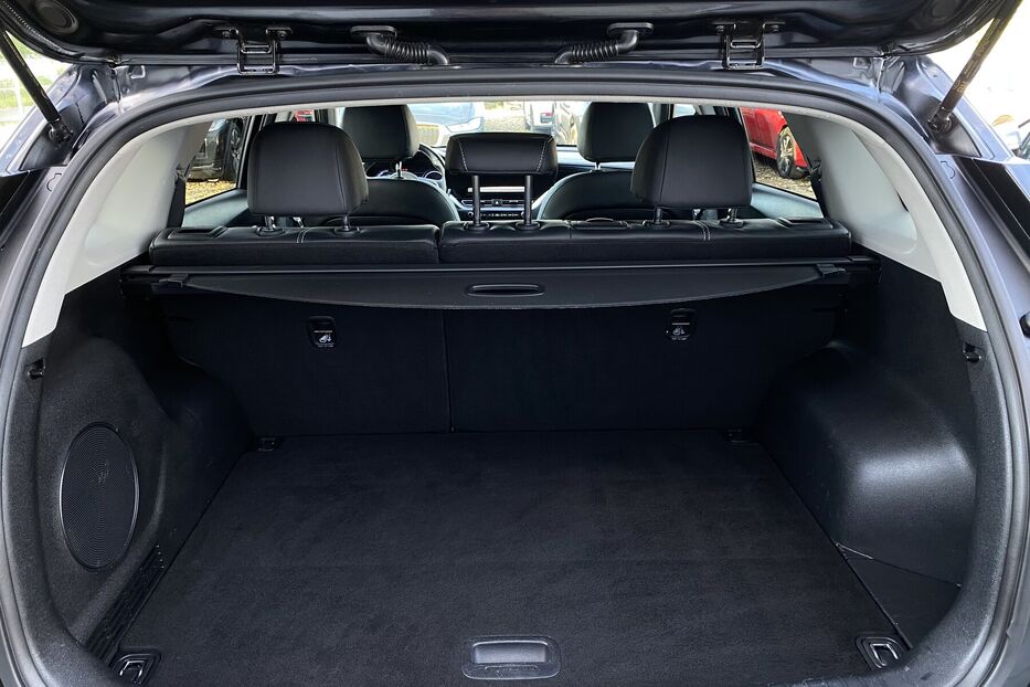 Продам Kia e-Niro 64kWhМакс.комплектаціяPrestige 2020 року у Львові