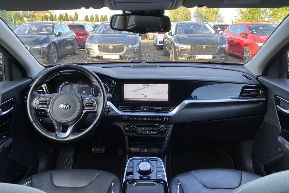 Продам Kia e-Niro 64kWhМакс.комплектаціяPrestige 2020 року у Львові