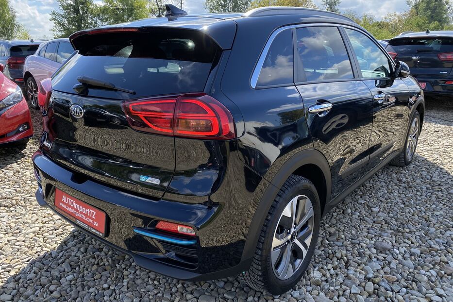 Продам Kia e-Niro 64kWhМакс.комплектаціяPrestige 2020 року у Львові