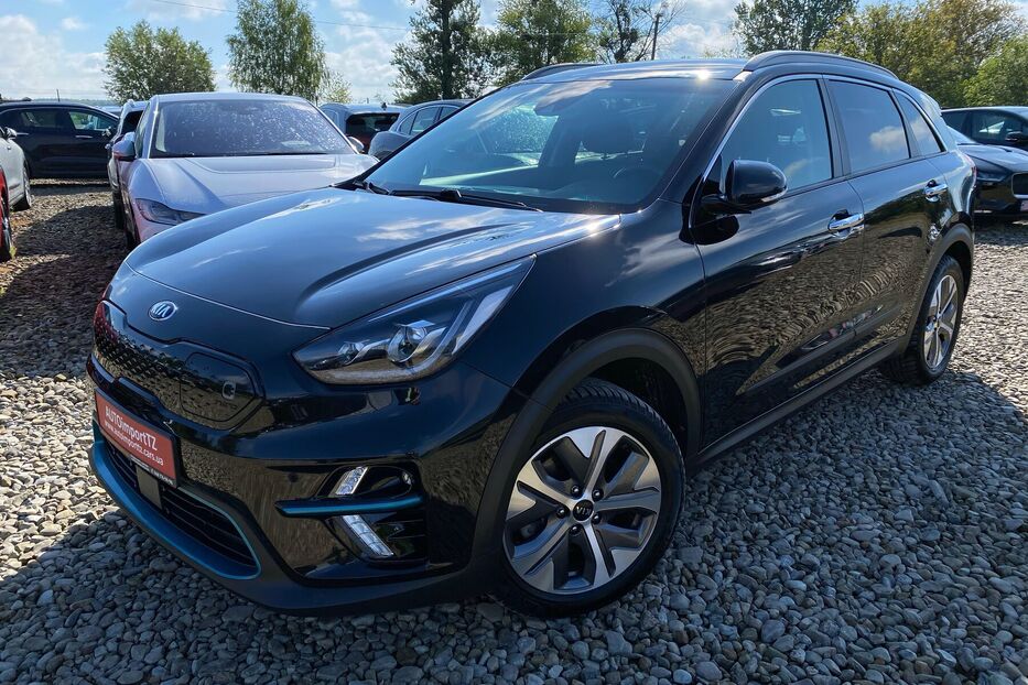 Продам Kia e-Niro 64kWhМакс.комплектаціяPrestige 2020 року у Львові