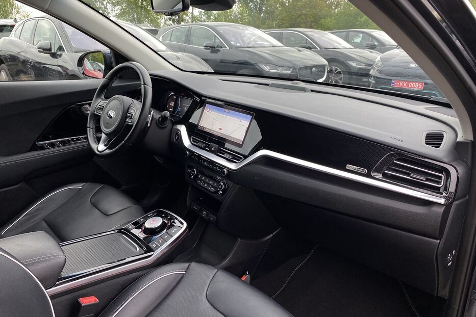 Продам Kia e-Niro 64kWhМакс.комплектаціяPrestige 2020 року у Львові