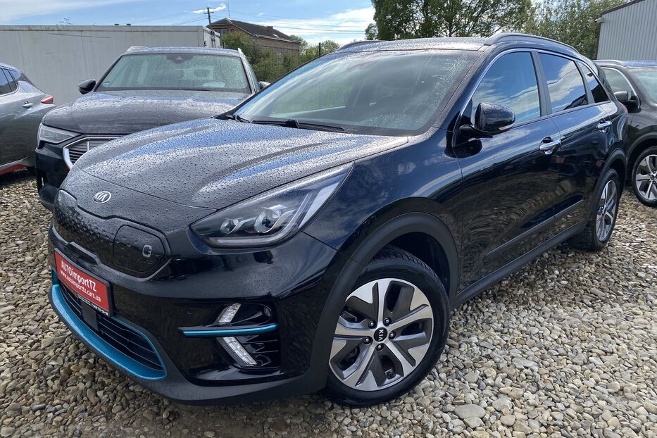 Продам Kia e-Niro 64kWhМакс.комплектаціяPrestige 2021 року у Львові