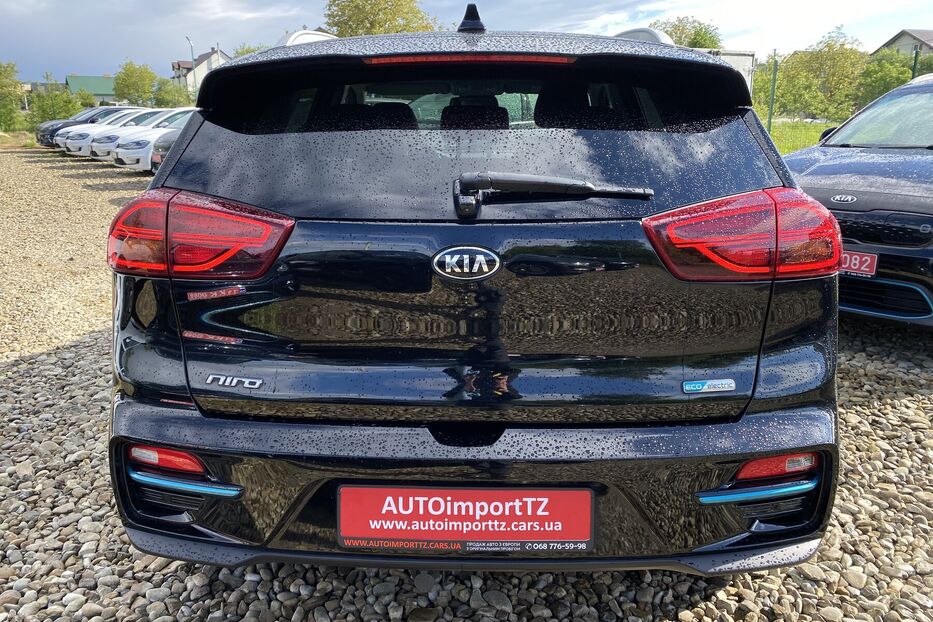 Продам Kia e-Niro 64kWhМакс.комплектаціяPrestige 2021 року у Львові