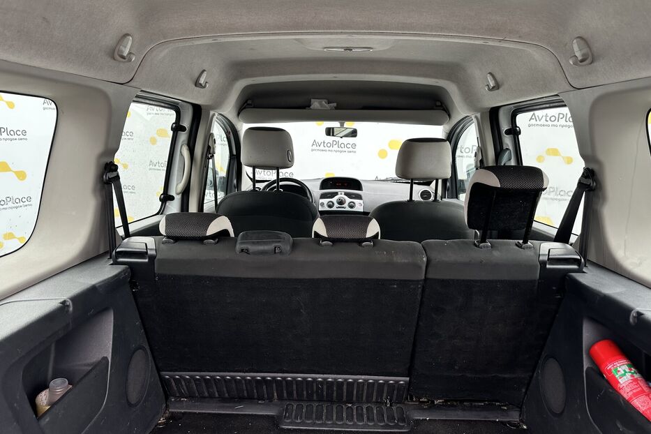 Продам Renault Kangoo пас. 2013 року у Луцьку