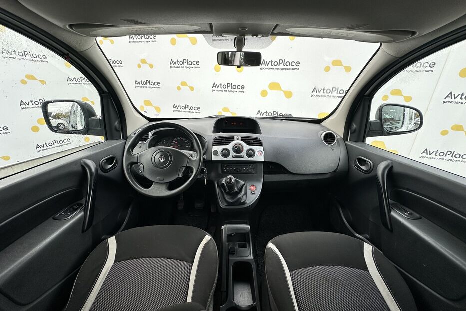 Продам Renault Kangoo пас. 2013 року у Луцьку