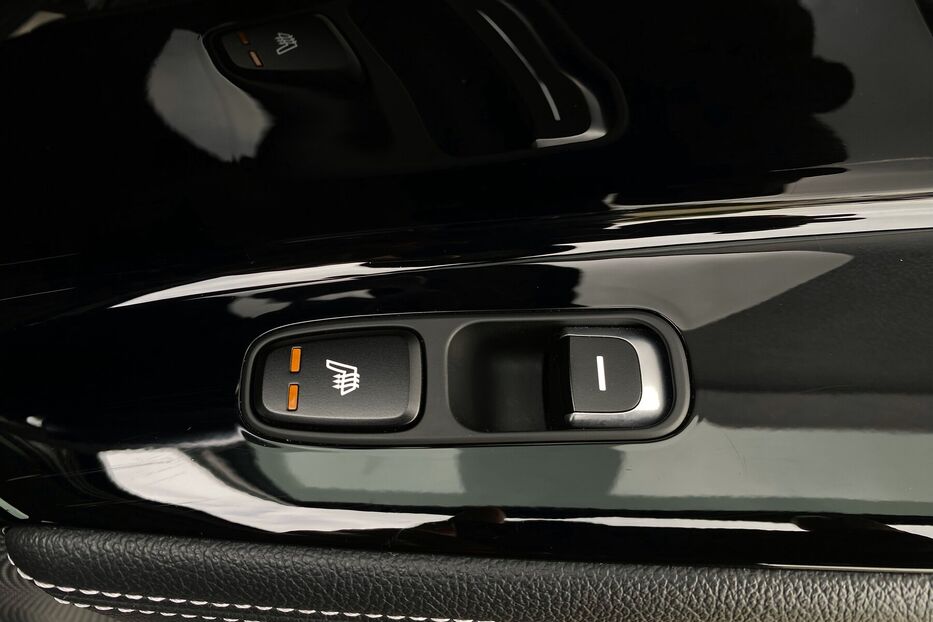 Продам Kia e-Niro 64kWhМакс.комплектаціяPrestige 2020 року у Львові