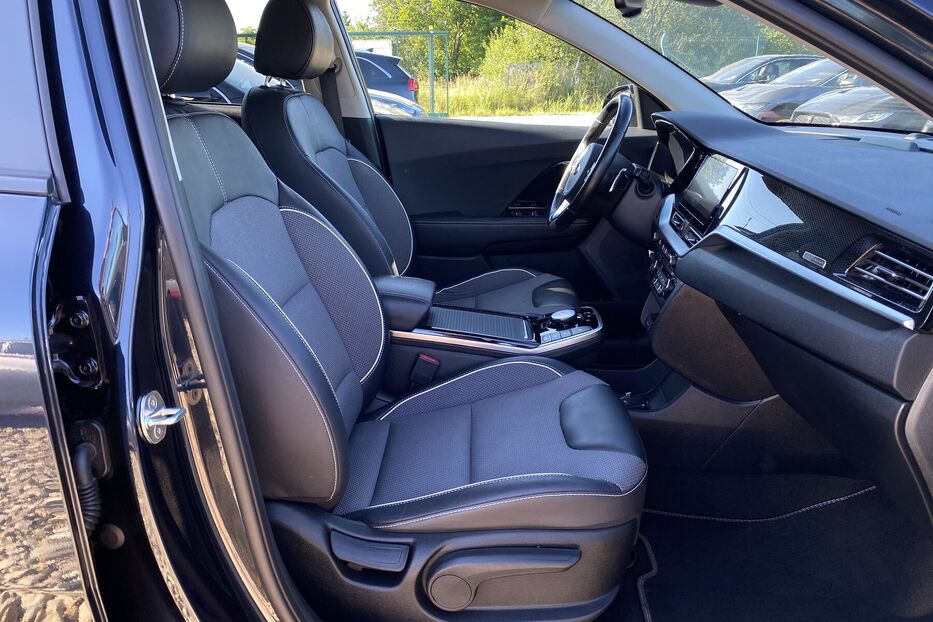 Продам Kia e-Niro 64кВтТепловийПідгрвсидінькерма 2021 року у Львові