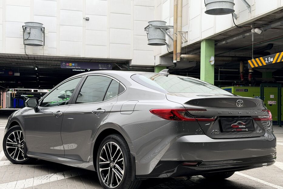 Продам Toyota Camry XLE HEV e-CVT AWD 2025 року у Києві
