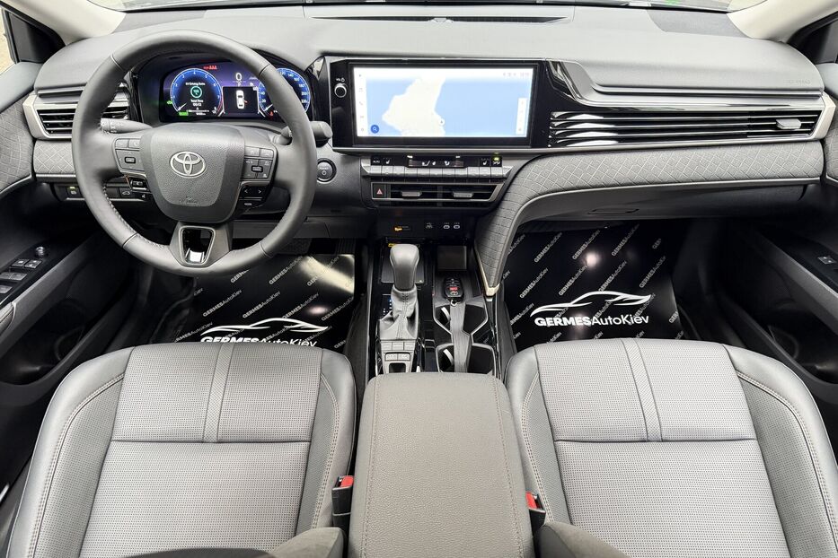 Продам Toyota Camry XLE HEV e-CVT AWD 2025 року у Києві