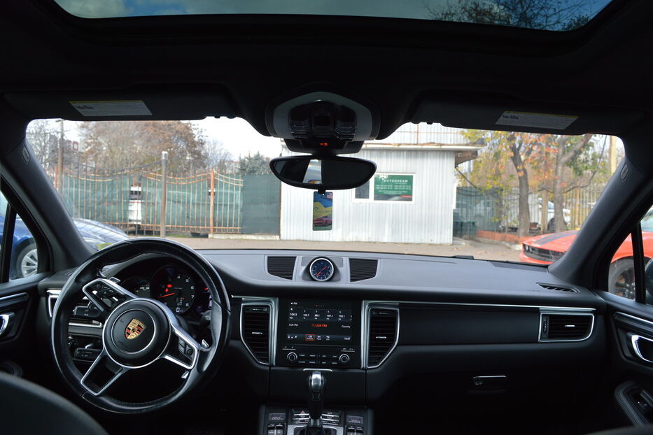 Продам Porsche Macan 2017 року у Одесі