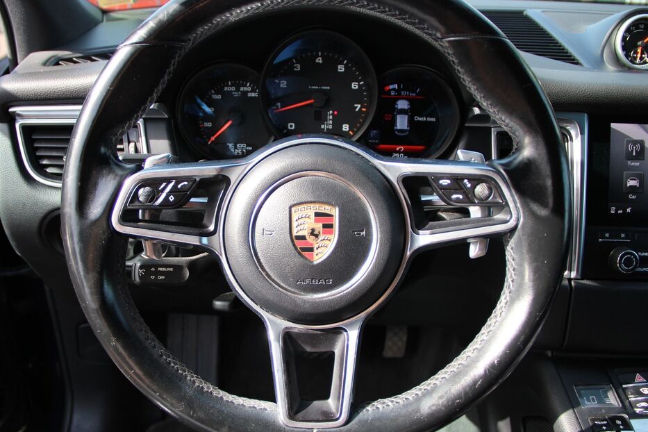 Продам Porsche Macan 2017 року у Одесі