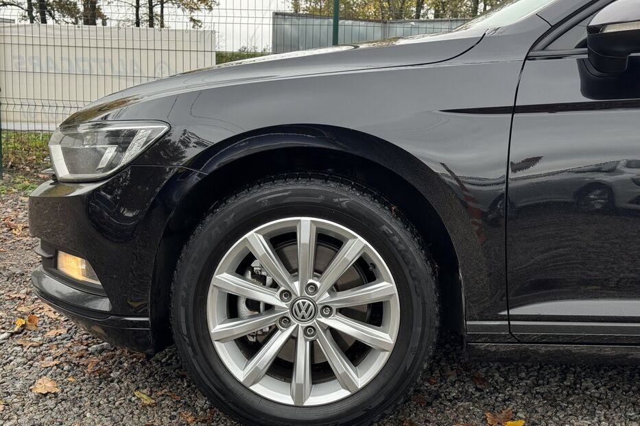 Продам Volkswagen Passat B8 2.0TDI DSG (150 k.c) 2018 року у м. Умань, Черкаська область