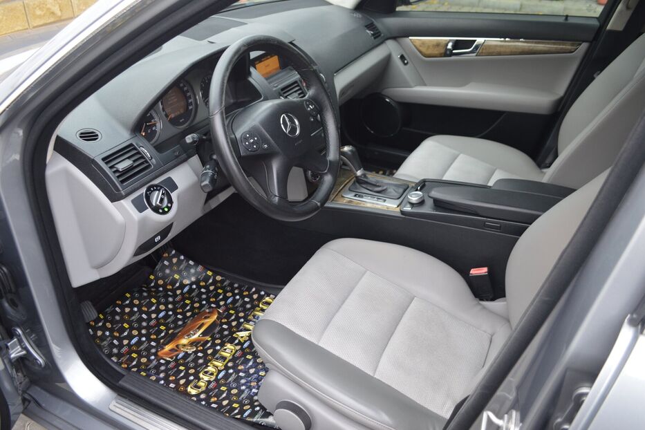 Продам Mercedes-Benz C-Class 200 2008 року у Одесі