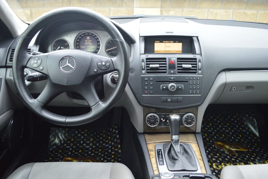 Продам Mercedes-Benz C-Class 200 2008 року у Одесі